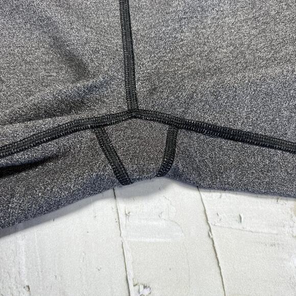 Lululemon Squad Goals Crop 17" Leggings SIZE 4 Heathered Black Gray - Picture 8 of 10